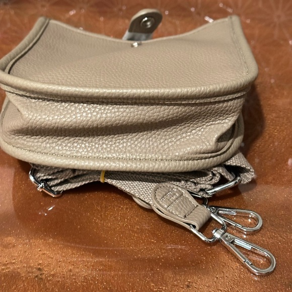 Hermes Evelyn beige shoulder bag leather - Picture 5 of 15